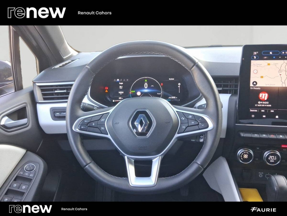 Acheter Renault Clio 5 Clio E-Tech hybride 145 Techno 5p occasion dans les concessions du Groupe Faurie