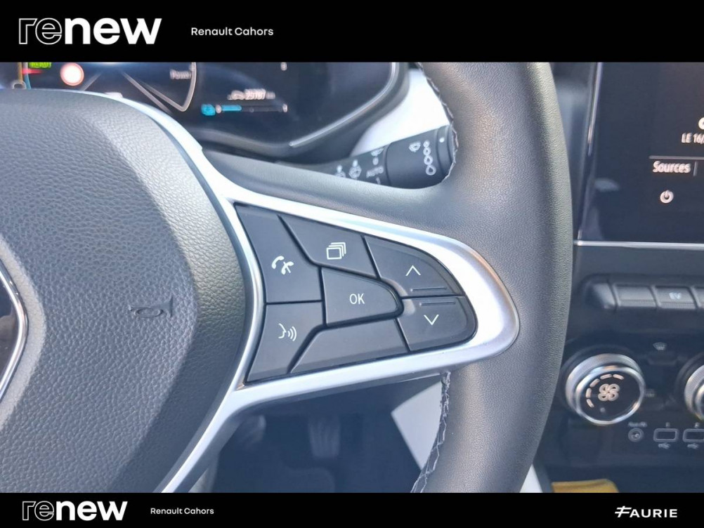 Acheter Renault Clio 5 Clio E-Tech hybride 145 Techno 5p occasion dans les concessions du Groupe Faurie