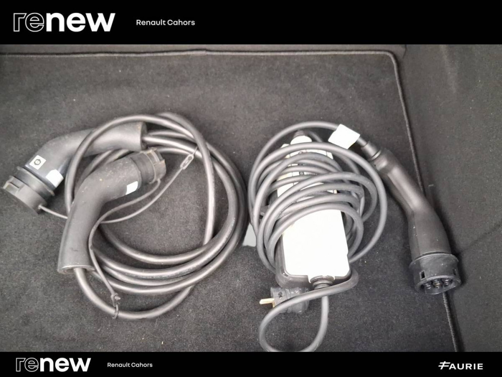 Acheter Renault Megane E-Tech Megane E-Tech EV40 130ch standard charge Equilibre 5p occasion dans les concessions du Groupe Faurie