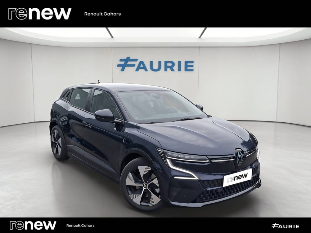 Acheter Renault Megane E-Tech Megane E-Tech EV40 130ch standard charge Equilibre 5p occasion dans les concessions du Groupe Faurie