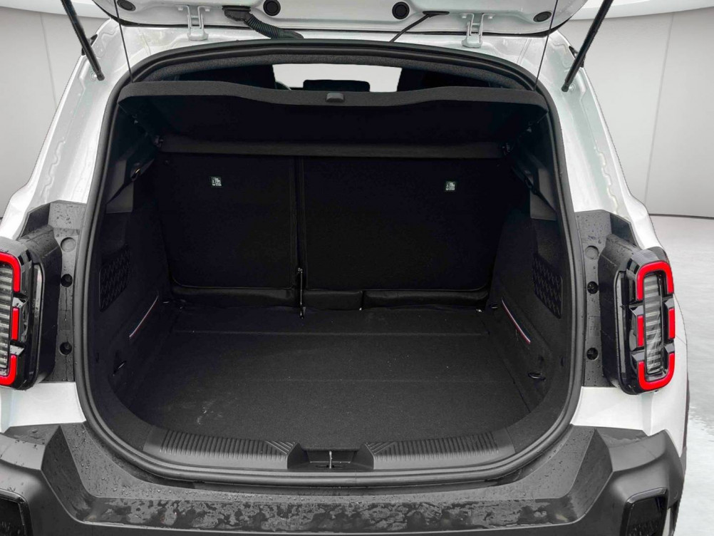 Acheter Renault Renault 4 Renault 4 E-Tech Electrique 120 ch autonomie urbaine Evolution 5p neuf dans les concessions du Groupe Faurie