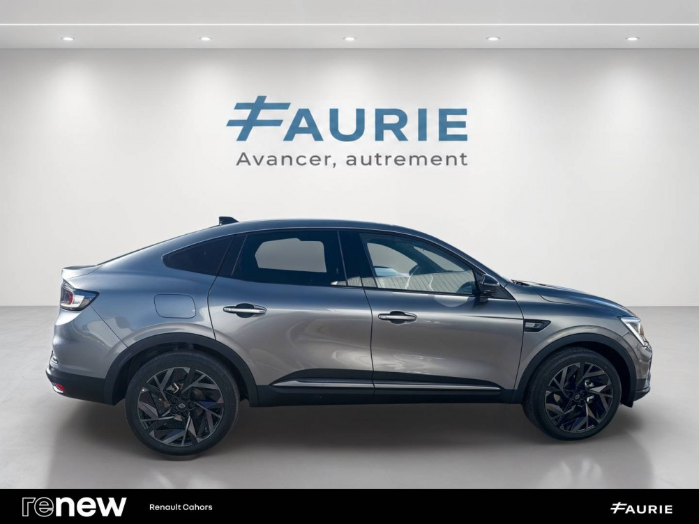 Acheter Renault Arkana Arkana E-Tech full hybrid 145 GSR2 esprit Alpine 5p occasion dans les concessions du Groupe Faurie