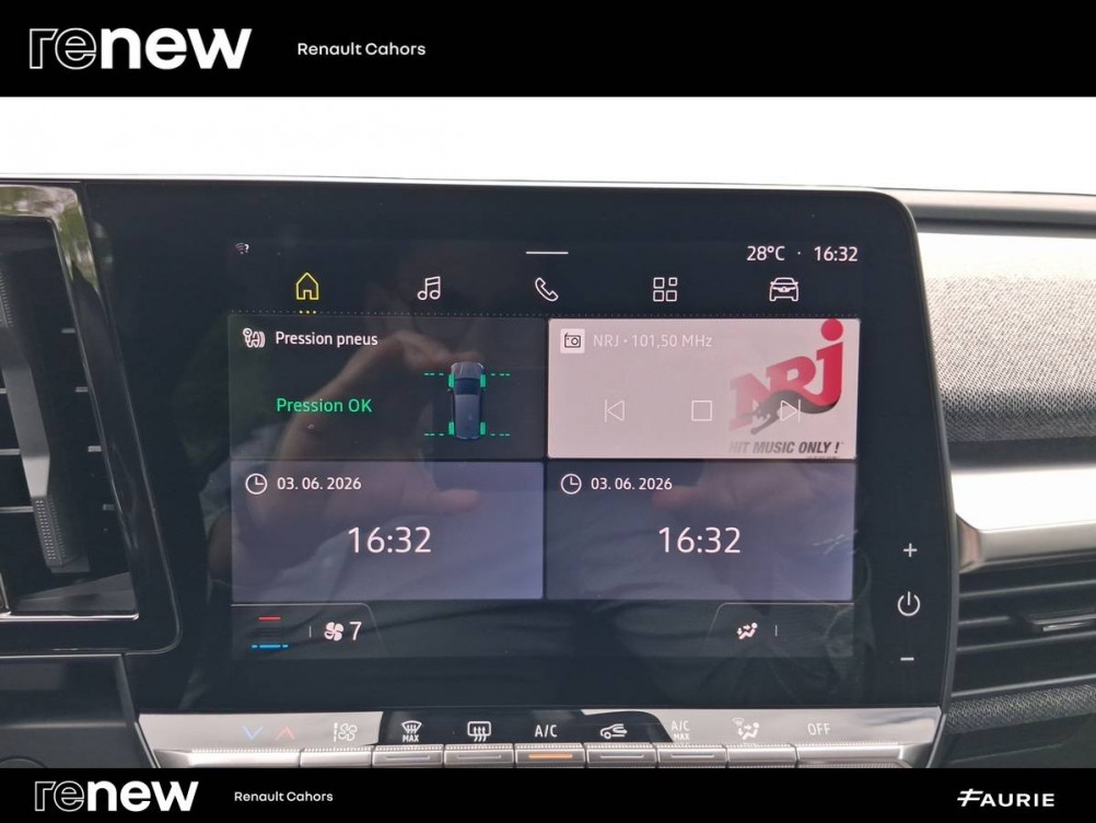Acheter Renault Megane E-Tech Megane E-Tech EV60 220 ch super charge Equilibre 5p occasion dans les concessions du Groupe Faurie
