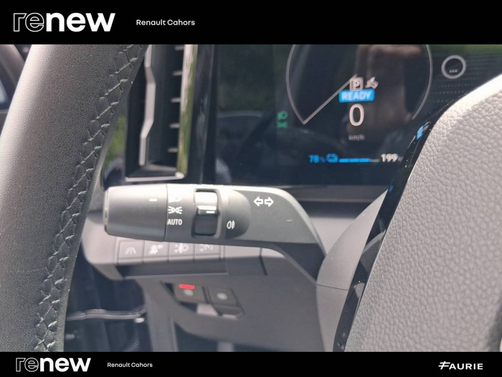 Acheter Renault Megane E-Tech Megane E-Tech EV60 220 ch super charge Equilibre 5p occasion dans les concessions du Groupe Faurie