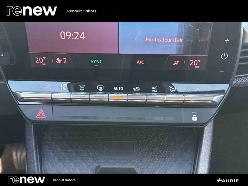 Acheter Renault Megane E-Tech Megane E-Tech EV40 130ch standard charge Equilibre 5p occasion dans les concessions du Groupe Faurie