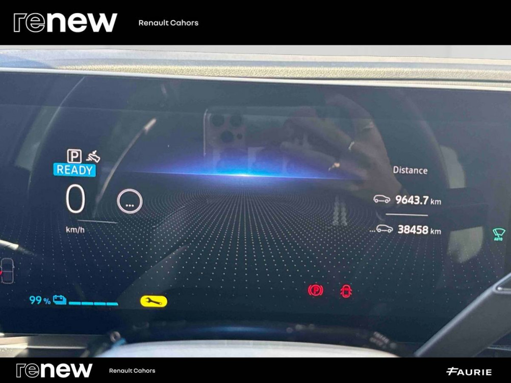Acheter Renault Megane E-Tech Megane E-Tech EV40 130ch standard charge Equilibre 5p occasion dans les concessions du Groupe Faurie