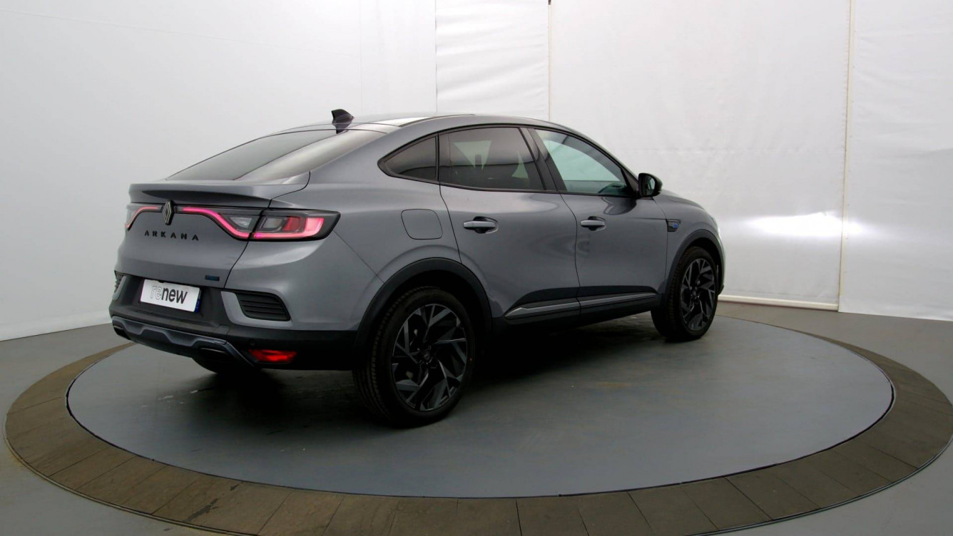 Acheter Renault Arkana Arkana E-Tech full hybrid 145 GSR2 esprit Alpine 5p occasion dans les concessions du Groupe Faurie