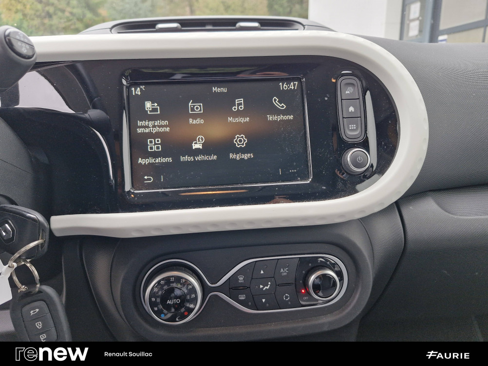 Acheter Renault Twingo 3 Twingo III SCe 65 Zen 5p occasion dans les concessions du Groupe Faurie