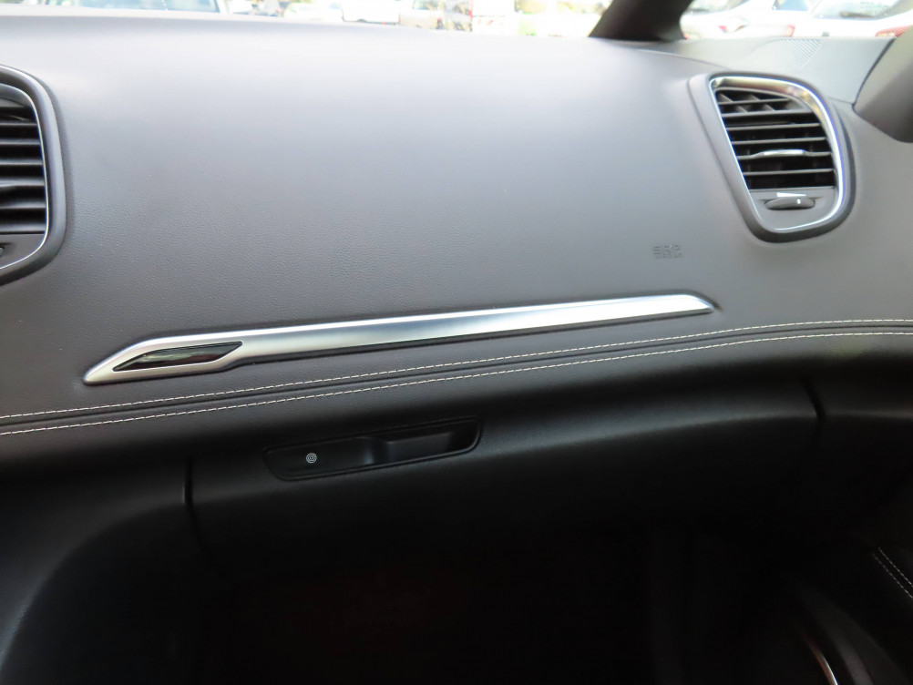 Acheter Renault Scenic 4 Scenic TCe 140 FAP EDC SL Black Edition 5p occasion dans les concessions du Groupe Faurie