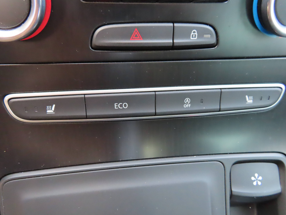 Acheter Renault Scenic 4 Scenic TCe 140 FAP EDC SL Black Edition 5p occasion dans les concessions du Groupe Faurie