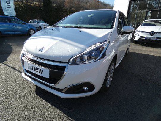 Acheter Peugeot 208 208 1.6 BlueHDi 100ch S&S BVM5 Active Business 5p neuve dans les concessions du Groupe Faurie