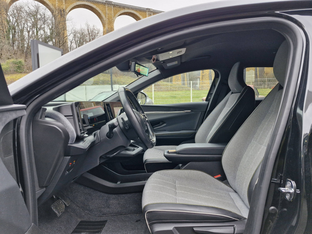 Acheter Renault Megane E-Tech Megane E-Tech EV60 220 ch super charge Techno 5p occasion dans les concessions du Groupe Faurie