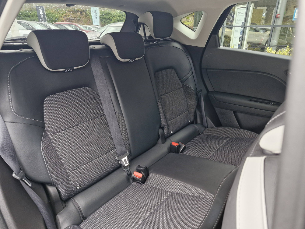 Acheter Renault Captur 2 Captur E-Tech full hybrid 145 Techno 5p occasion dans les concessions du Groupe Faurie