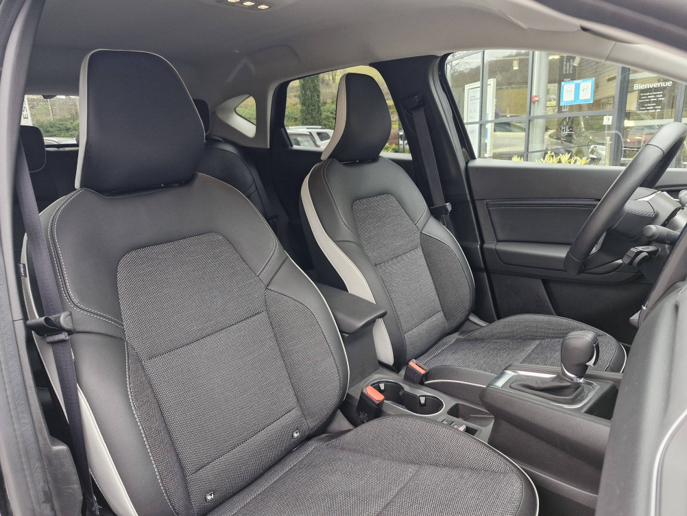 Acheter Renault Captur 2 Captur E-Tech full hybrid 145 Techno 5p occasion dans les concessions du Groupe Faurie