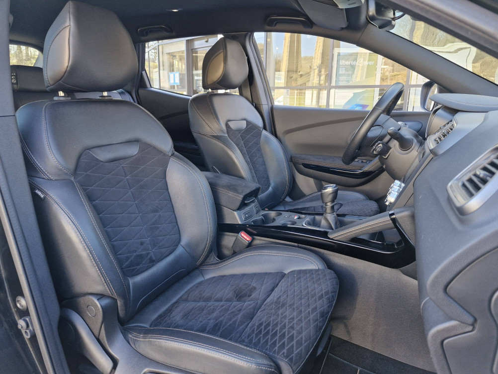 Acheter Renault Kadjar Kadjar TCe 140 FAP Black Edition 5p occasion dans les concessions du Groupe Faurie