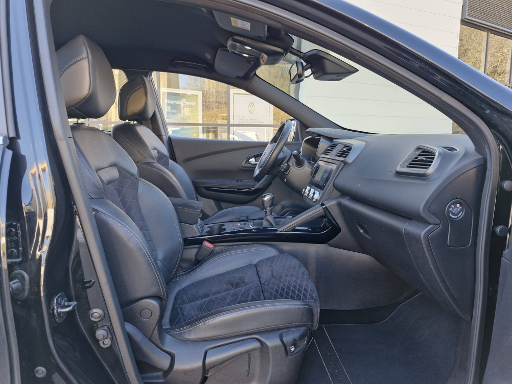 Acheter Renault Kadjar Kadjar TCe 140 FAP Black Edition 5p occasion dans les concessions du Groupe Faurie