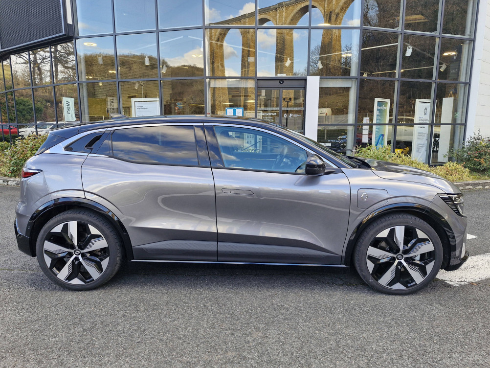 Acheter Renault Megane E-Tech Megane E-Tech EV60 220 ch optimum charge Techno 5p occasion dans les concessions du Groupe Faurie