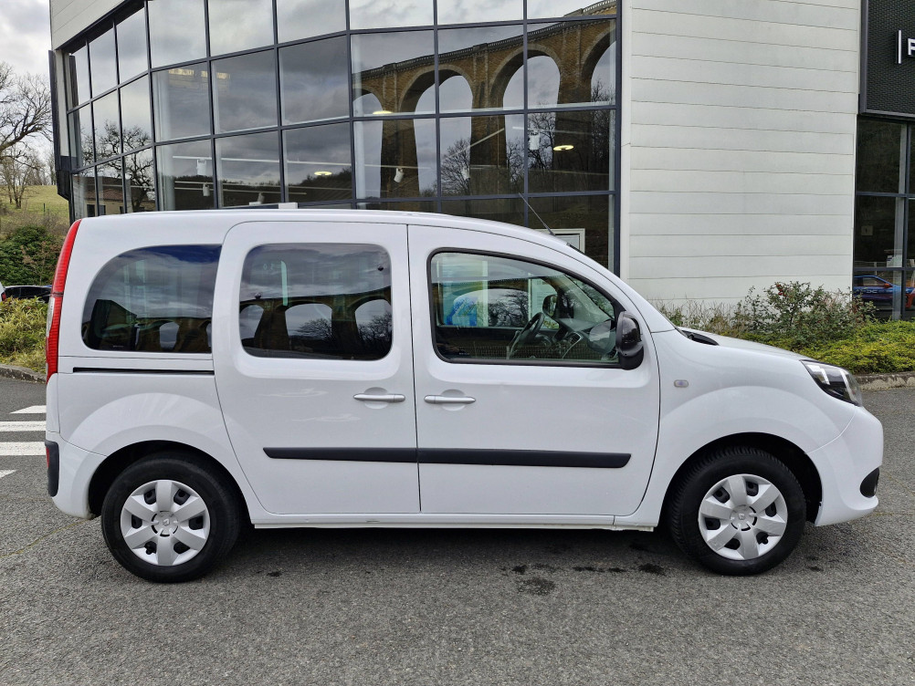 Acheter Renault Kangoo 2 Kangoo Blue dCi 95 Business 5p occasion dans les concessions du Groupe Faurie