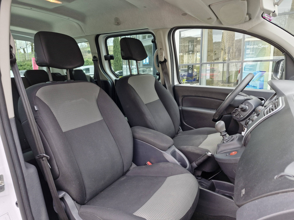 Acheter Renault Kangoo 2 Kangoo Blue dCi 95 Business 5p occasion dans les concessions du Groupe Faurie