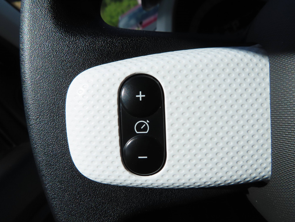 Acheter Renault Twingo Electrique Twingo III E-Tech Authentic 5p occasion dans les concessions du Groupe Faurie