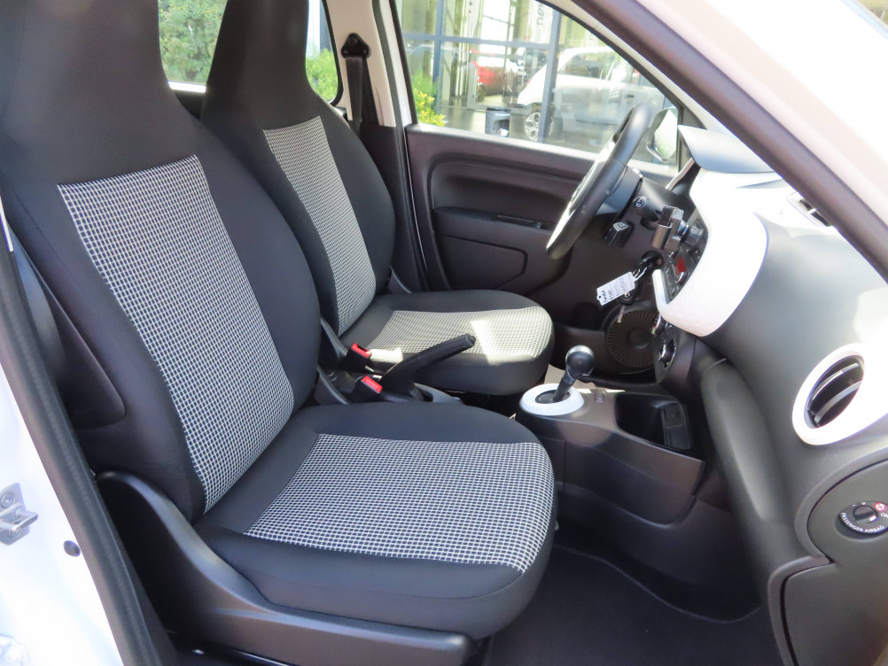 Acheter Renault Twingo Electrique Twingo III E-Tech Authentic 5p occasion dans les concessions du Groupe Faurie