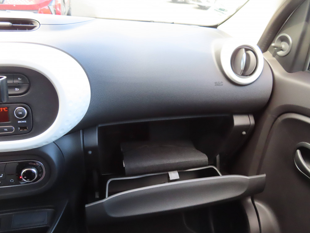 Acheter Renault Twingo Electrique Twingo III E-Tech Authentic 5p occasion dans les concessions du Groupe Faurie