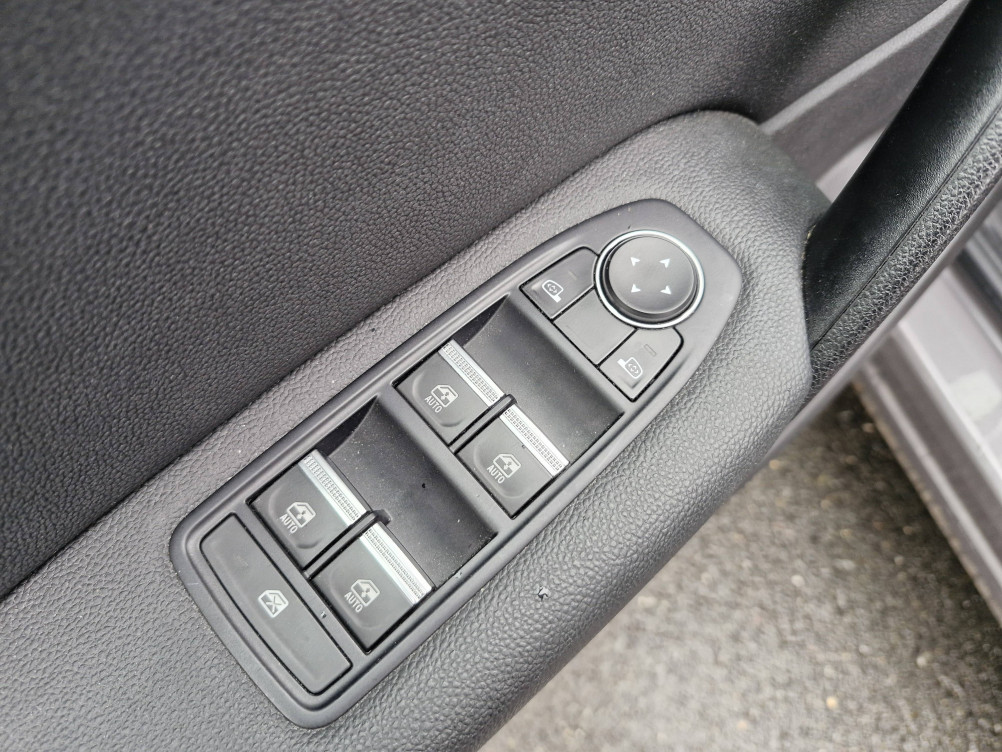 Acheter Renault Captur 2 Captur E-Tech 145 - 21 Intens 5p occasion dans les concessions du Groupe Faurie