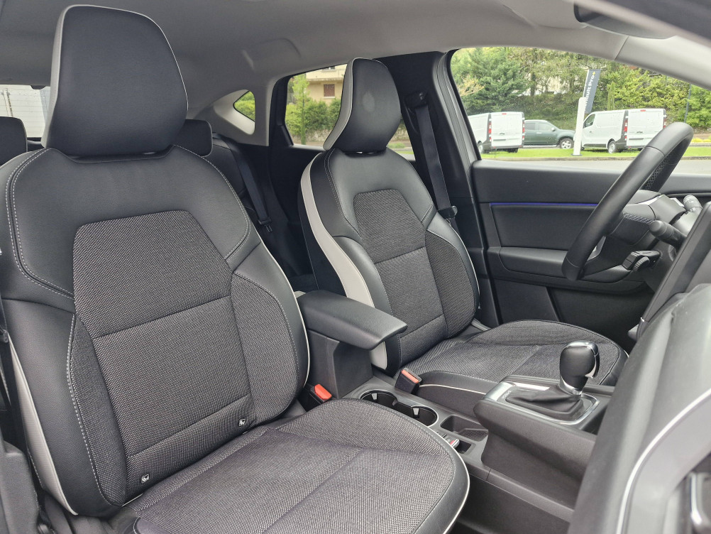 Acheter Renault Captur 2 Captur E-Tech 145 - 21 Intens 5p occasion dans les concessions du Groupe Faurie