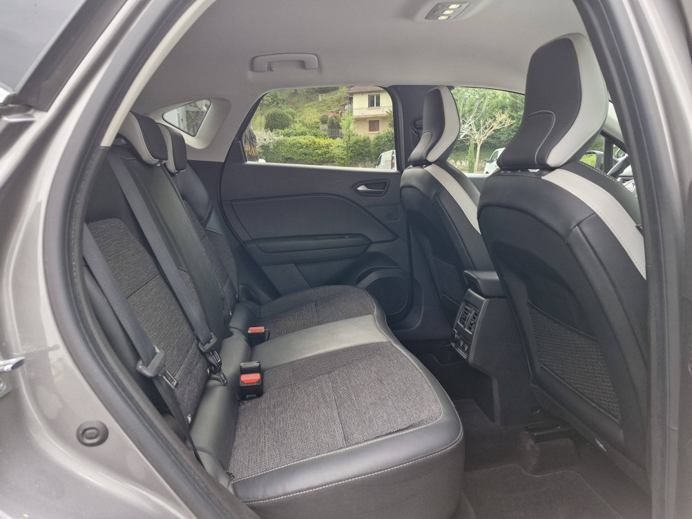 Acheter Renault Captur 2 Captur E-Tech Plug-in 160 Intens 5p occasion dans les concessions du Groupe Faurie