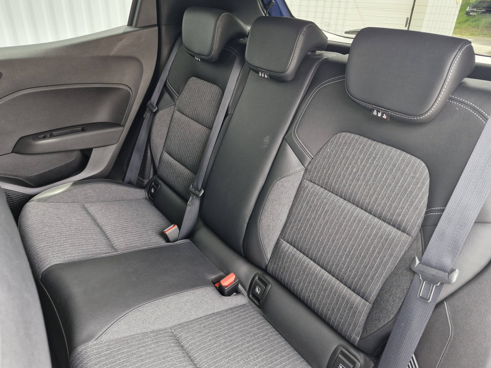 Acheter Renault Clio 5 Clio E-Tech full hybrid 145 Techno 5p occasion dans les concessions du Groupe Faurie