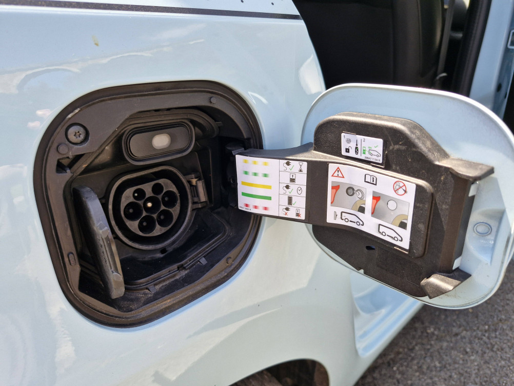 Acheter Renault Twingo Electrique Twingo III Achat Intégral Zen 5p occasion dans les concessions du Groupe Faurie