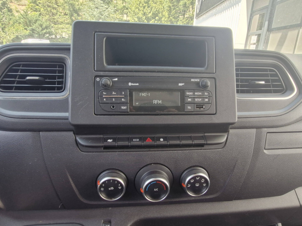 Acheter Renault Master 3 MASTER FGN TRAC F3500 L3H2 DCI 135 GRAND CONFORT 4p occasion dans les concessions du Groupe Faurie