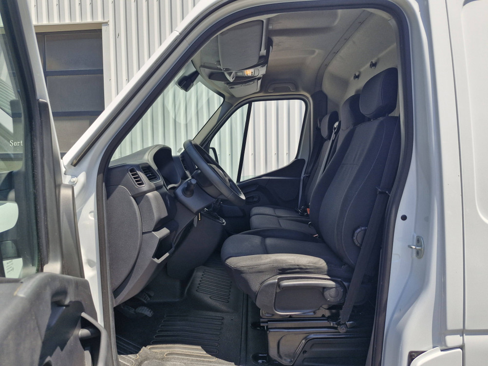 Acheter Renault Master 3 MASTER FGN TRAC F3500 L3H2 DCI 135 GRAND CONFORT 4p occasion dans les concessions du Groupe Faurie