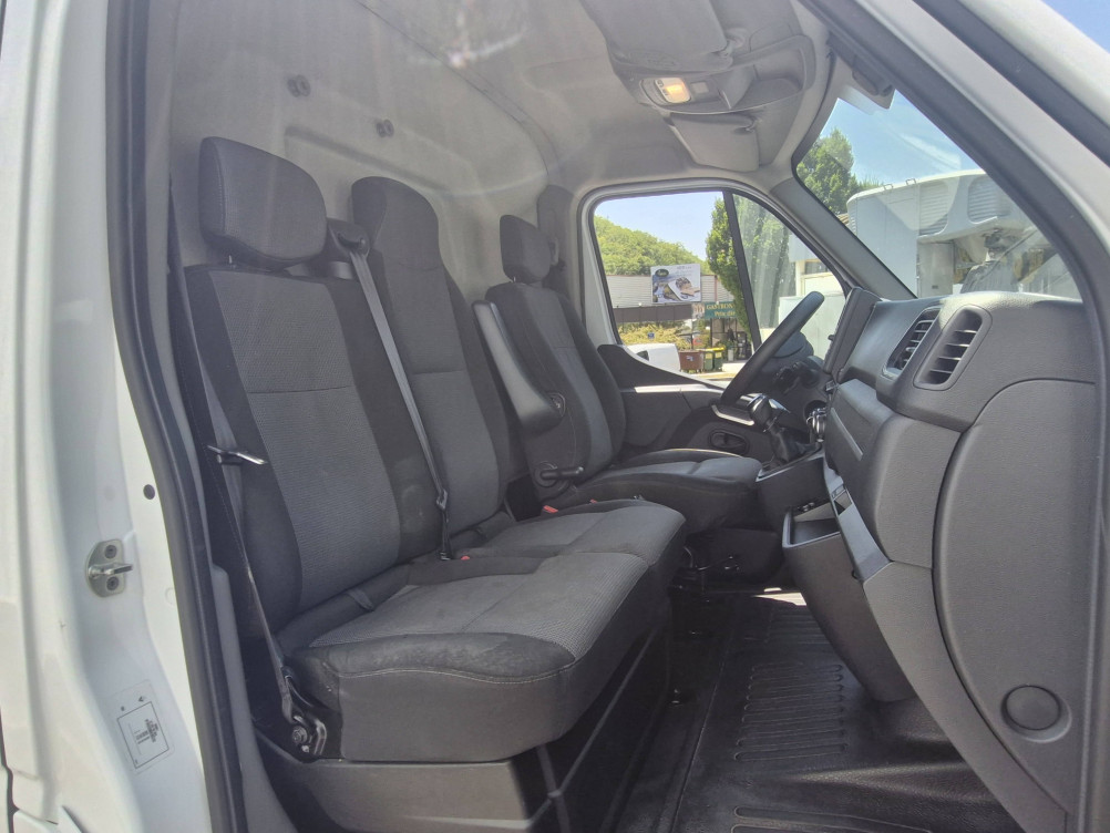Acheter Renault Master 3 MASTER FGN TRAC F3500 L3H2 DCI 135 GRAND CONFORT 4p occasion dans les concessions du Groupe Faurie