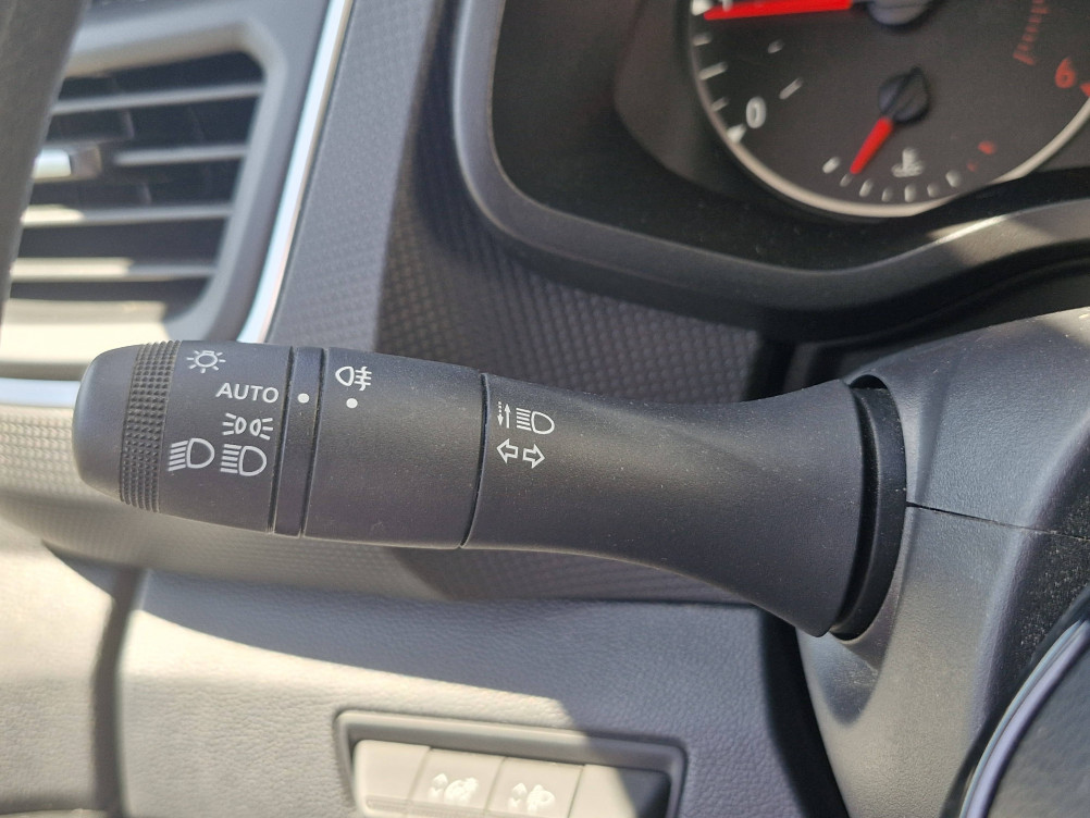 Acheter Renault Trafic 3 TRAFIC FGN L1H1 2800 KG BLUE DCI 130 GRAND CONFORT 4p occasion dans les concessions du Groupe Faurie