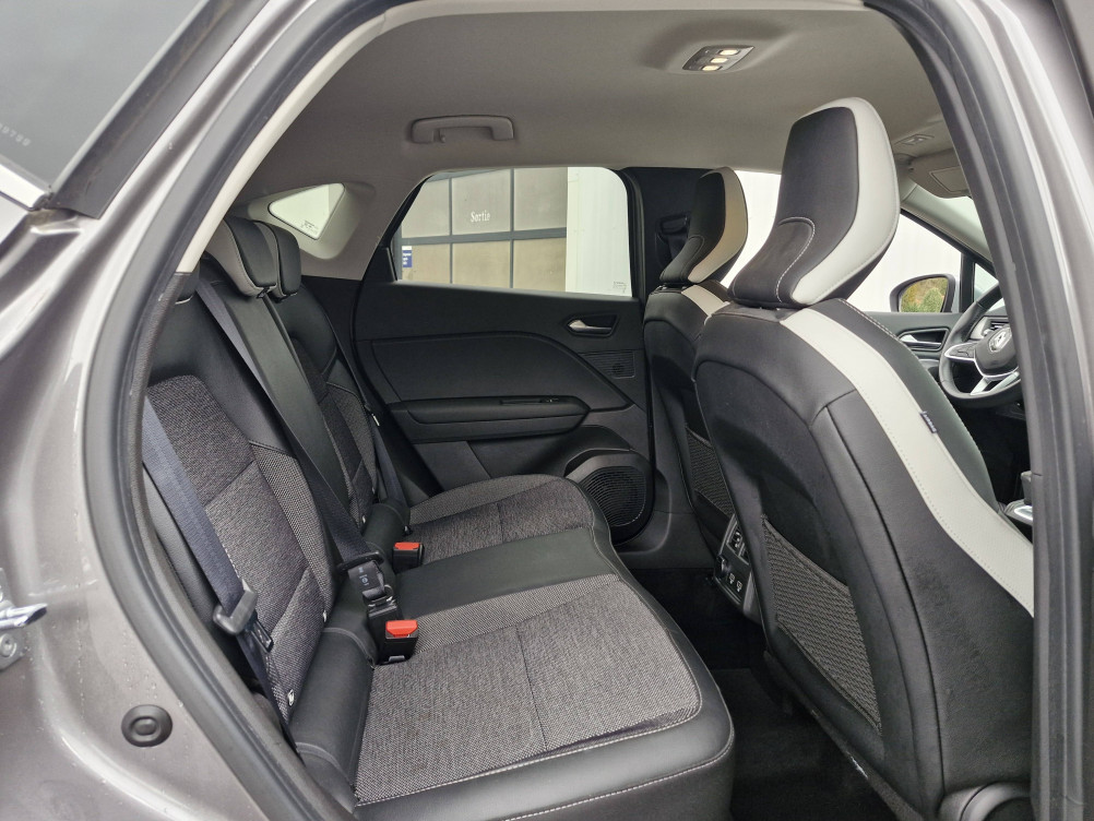 Acheter Renault Captur 2 Captur E-Tech 145 - 21 Intens 5p occasion dans les concessions du Groupe Faurie