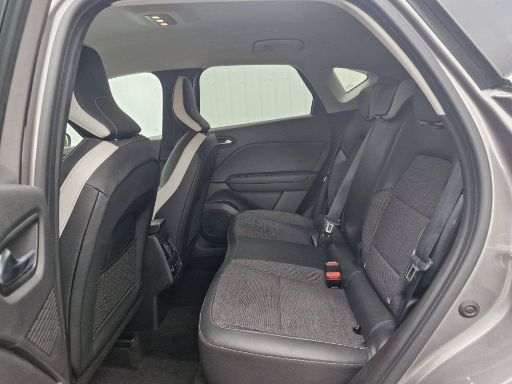 Acheter Renault Captur 2 Captur E-Tech 145 - 21 Intens 5p occasion dans les concessions du Groupe Faurie