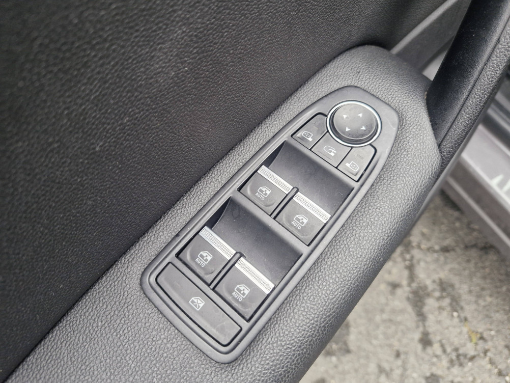 Acheter Renault Captur 2 Captur E-Tech 145 - 21 Intens 5p occasion dans les concessions du Groupe Faurie
