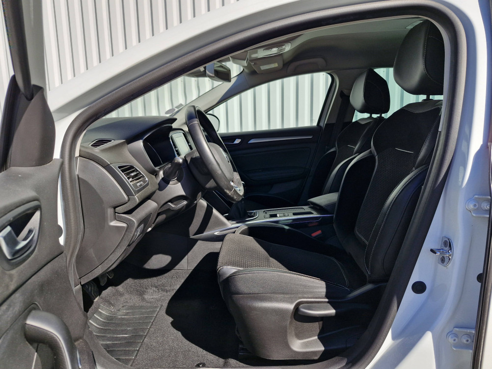 Acheter Renault Megane 4 Mégane IV Berline TCe 140 FAP Intens 5p occasion dans les concessions du Groupe Faurie
