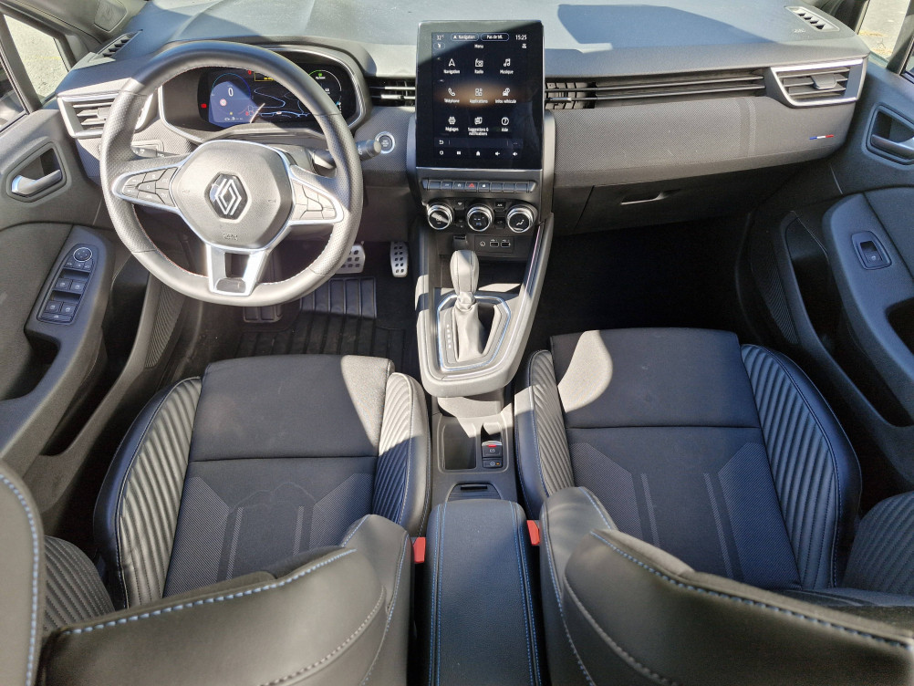 Acheter Renault Clio 5 Clio E-Tech full hybrid 145 Esprit Alpine 5p occasion dans les concessions du Groupe Faurie