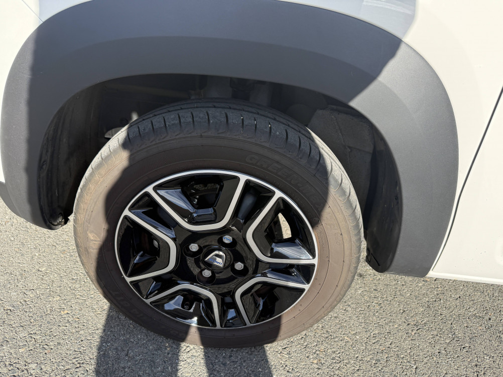 Acheter Dacia Spring Spring Achat Intégral Confort Plus 5p occasion dans les concessions du Groupe Faurie