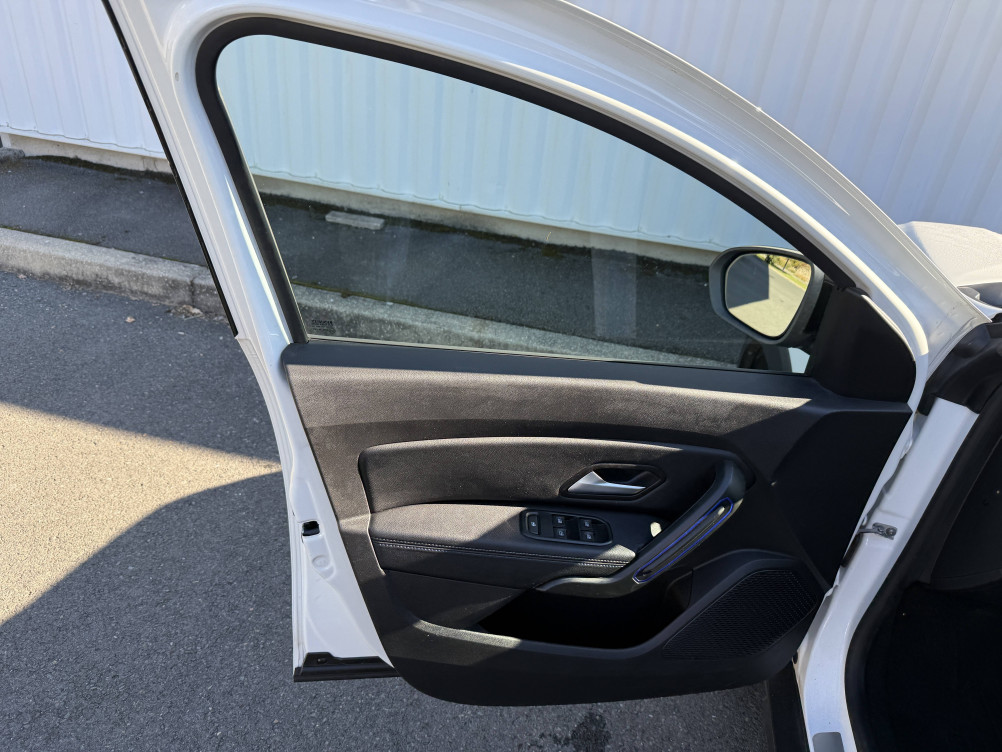 Acheter Dacia Duster Duster Blue dCi 115 4x4 15 ans 5p occasion dans les concessions du Groupe Faurie