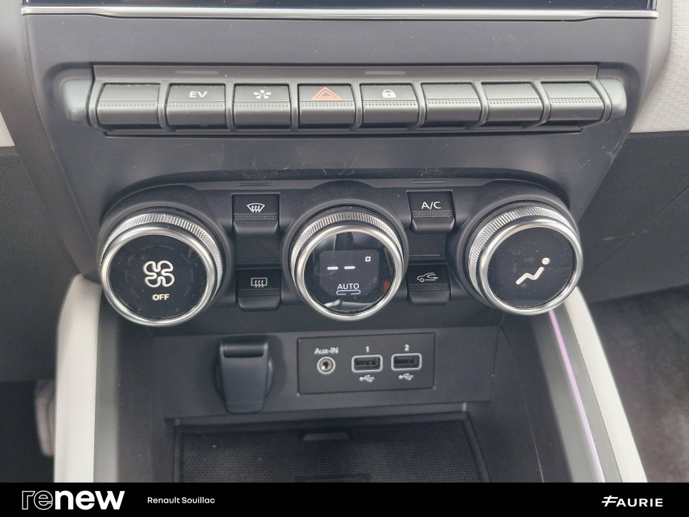 Acheter Renault Clio 5 Clio E-Tech full hybrid 145 Techno 5p occasion dans les concessions du Groupe Faurie