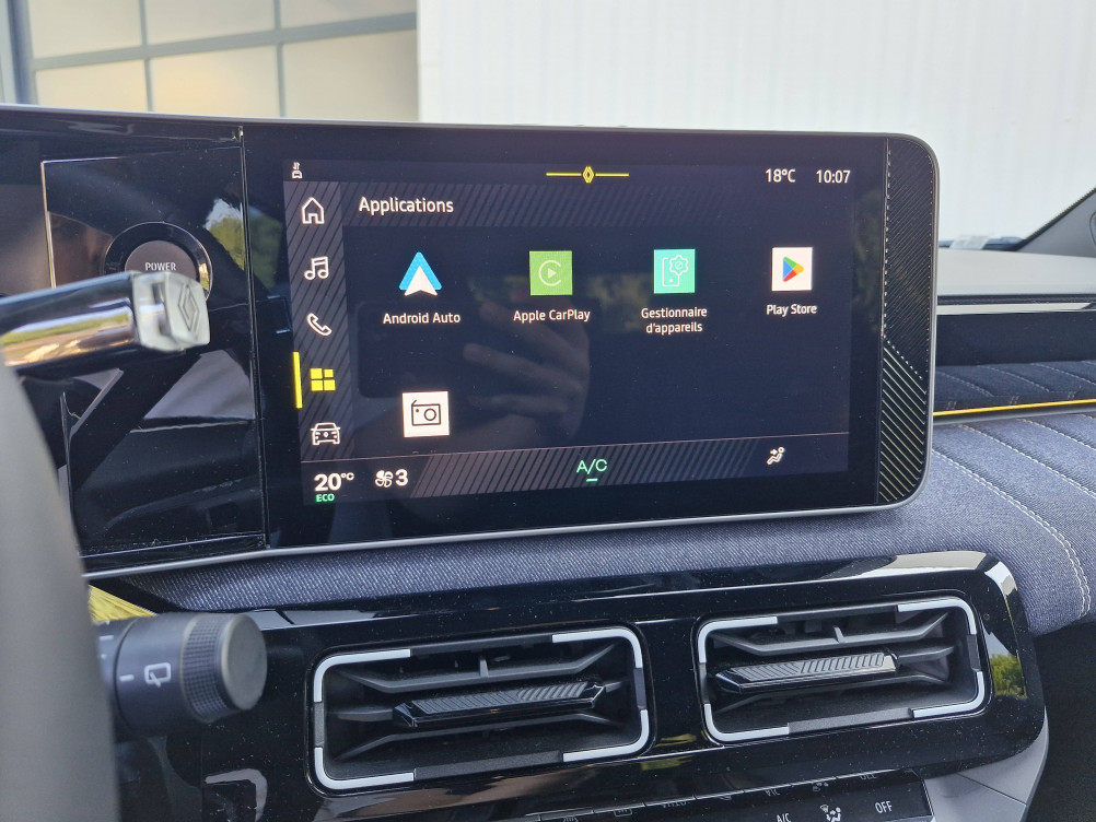 Acheter Renault Renault 5 Renault 5 E-Tech Electrique 150 ch autonomie confort Techno 5p neuf dans les concessions du Groupe Faurie