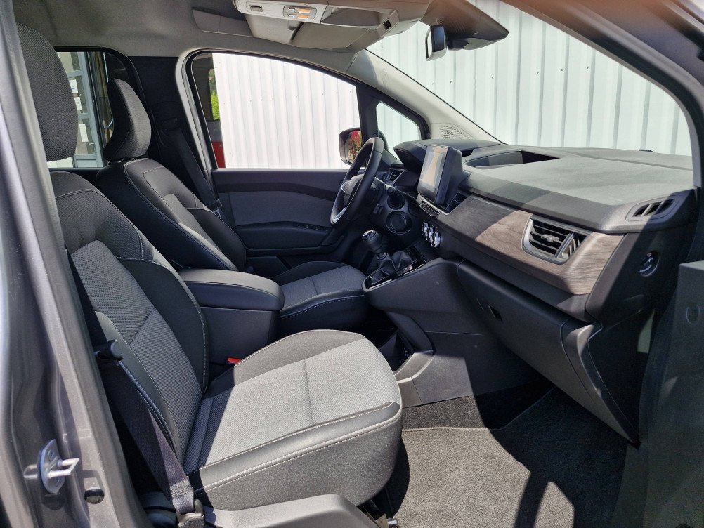 Acheter Renault Kangoo 3 Kangoo TCe 130 GSR2 Techno 5p neuf dans les concessions du Groupe Faurie