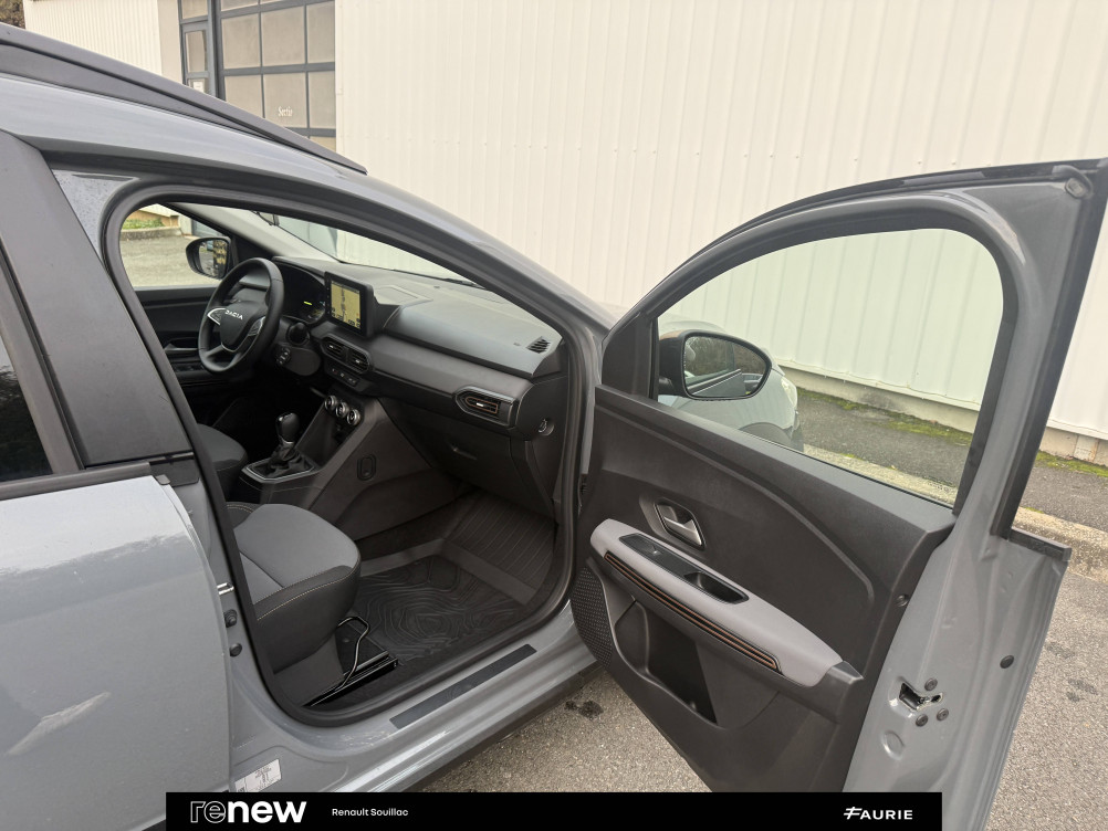 Acheter Dacia Jogger Jogger Hybrid 140 7 places GSR2 Extreme 5p occasion dans les concessions du Groupe Faurie