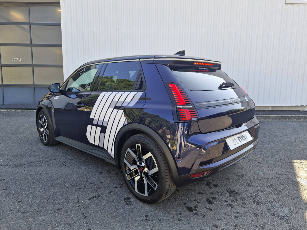 Acheter Renault Renault 5 Renault 5 E-Tech Electrique 150 ch autonomie confort Techno 5p neuf dans les concessions du Groupe Faurie