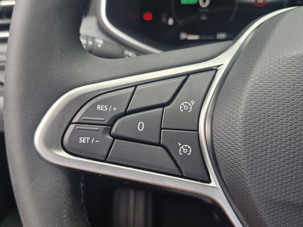 Acheter Renault Clio 5 Clio E-Tech full hybrid 145 ch GSR2 Techno 5p neuf dans les concessions du Groupe Faurie