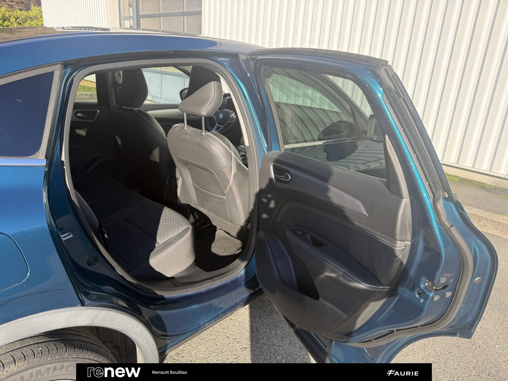 Acheter Renault Arkana Arkana E-Tech 145 - 21B Intens 5p occasion dans les concessions du Groupe Faurie