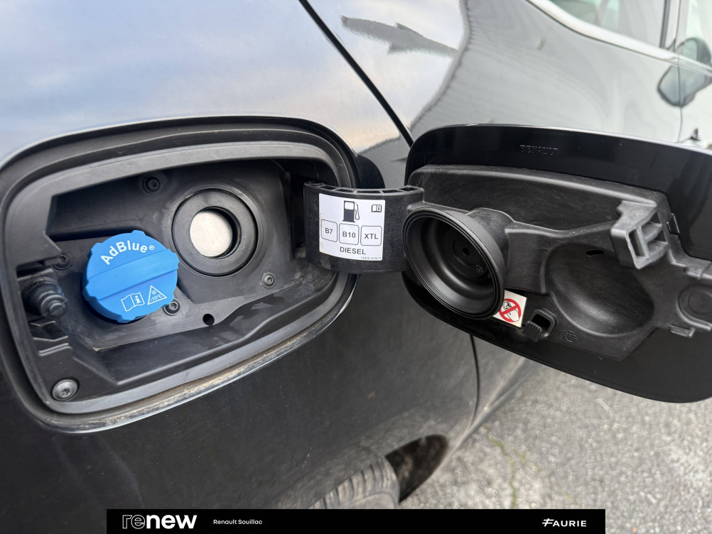 Acheter Renault Megane 4 Mégane IV Berline Blue dCi 115 EDC - 21B R.S. Line 5p occasion dans les concessions du Groupe Faurie